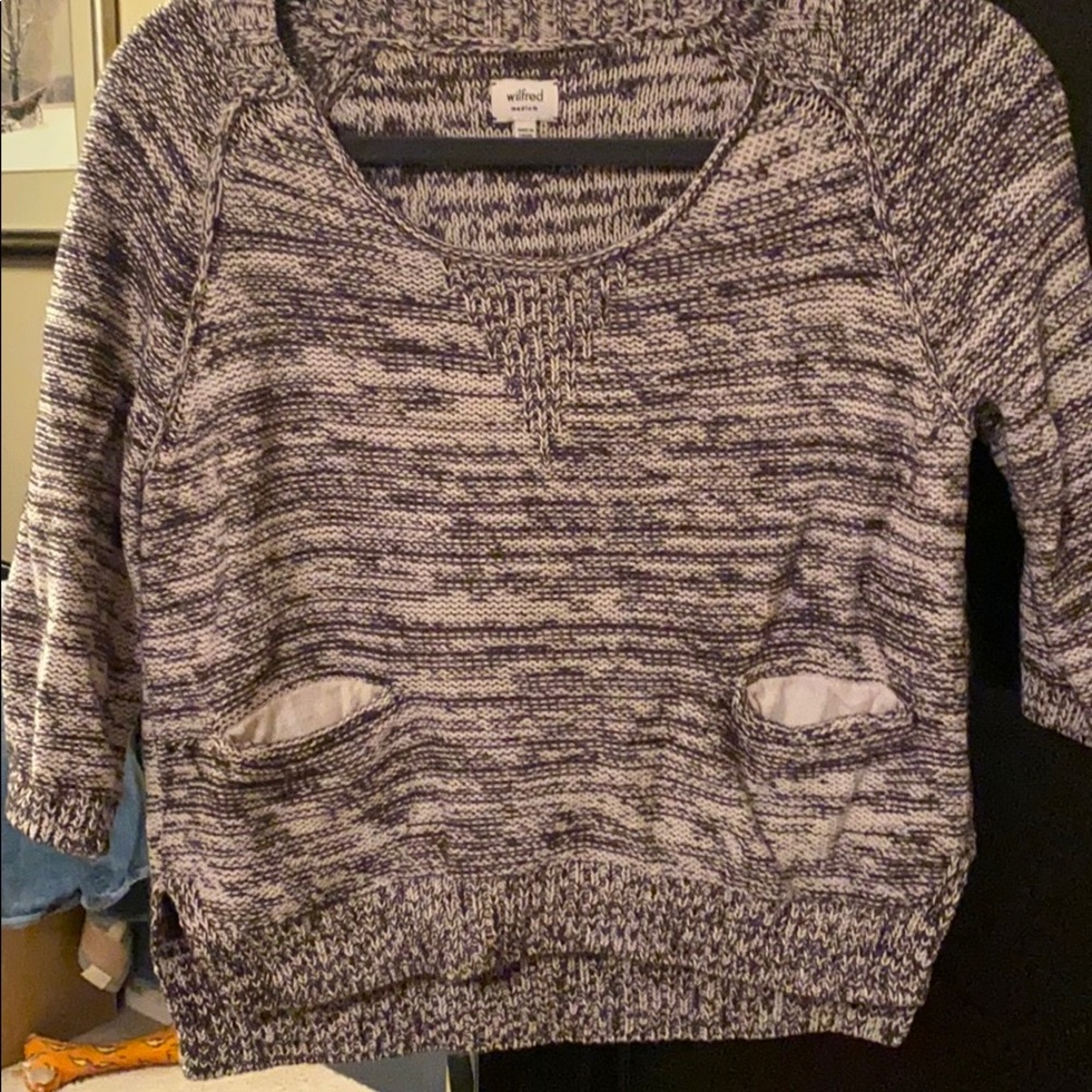 Like new Wilfred sweater, size medium ,